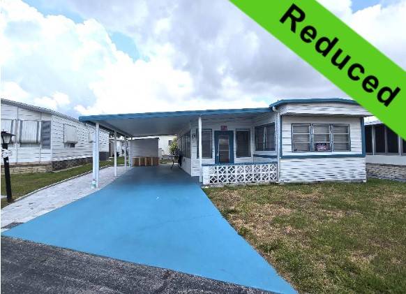 Mobile home for sale in Bradenton, FL